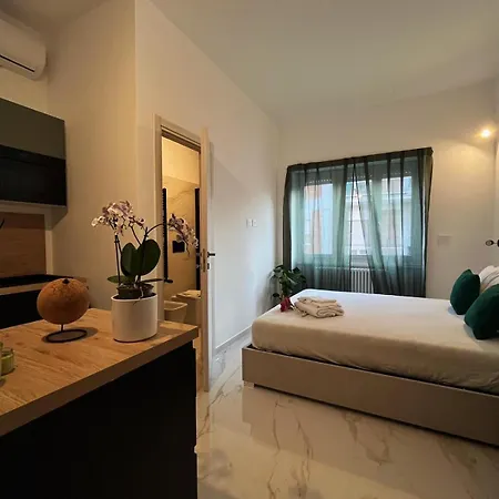 Domus Jota - Comfort E Stile In Indipendente Appartamento *